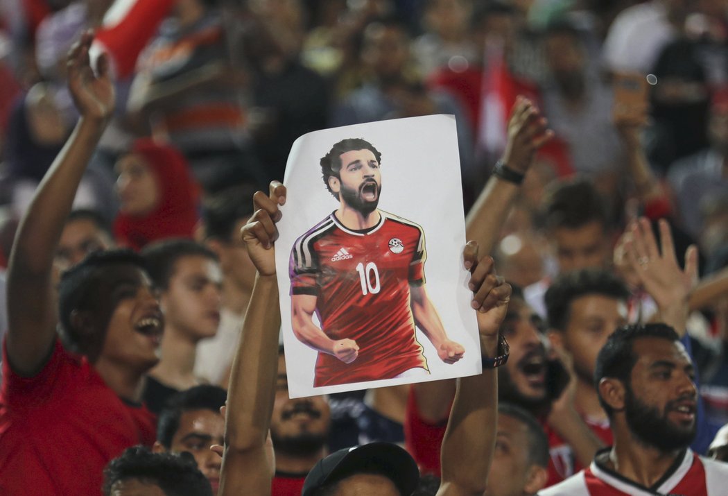 Pro egyptské fanoušky je Mohamed Salah modlou