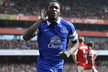 Útočník Evertonu Romelu Lukaku slaví vyrovnávací gól do sítě Arsenalu. Jeho tým ale nakonec padl 1:4