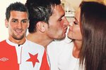 Fotbalista Martin Fenin podepsal Slavii. Musí se zatím ale obejít bez přítelkyně Kathariny, která do Čech přijede až po zkouškách.