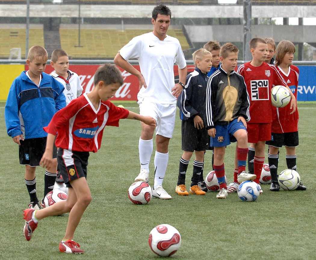 2008. Martin Fenin během letní Fotbalové školy Petra Čecha