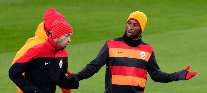 Útočník Galatasaraye Istanbul Didier Drogba trénuje před zápasem s Realem Madrid