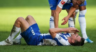 Dortmund zaváhal proti Schalke, Darida viděl červenou kartu