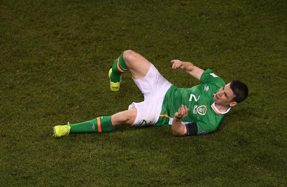 Z prvního pohledu bylo znát, že irský kapitán Seamus Coleman se vážně zranil