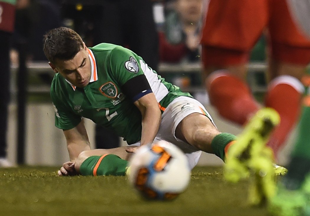 Seamus Coleman zápas Irska s Walesem nedohrál kvůli vážnému zranění
