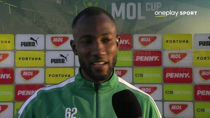 Jawo zaskočil brilantní češtinou, pomáhá mu Netflix a přítelkyně. Inspirace, chválil ho expert Jawo zaskočil brilantní češtinou, pomáhá mu Netflix a přítelkyně. Inspirace, chválil ho expert