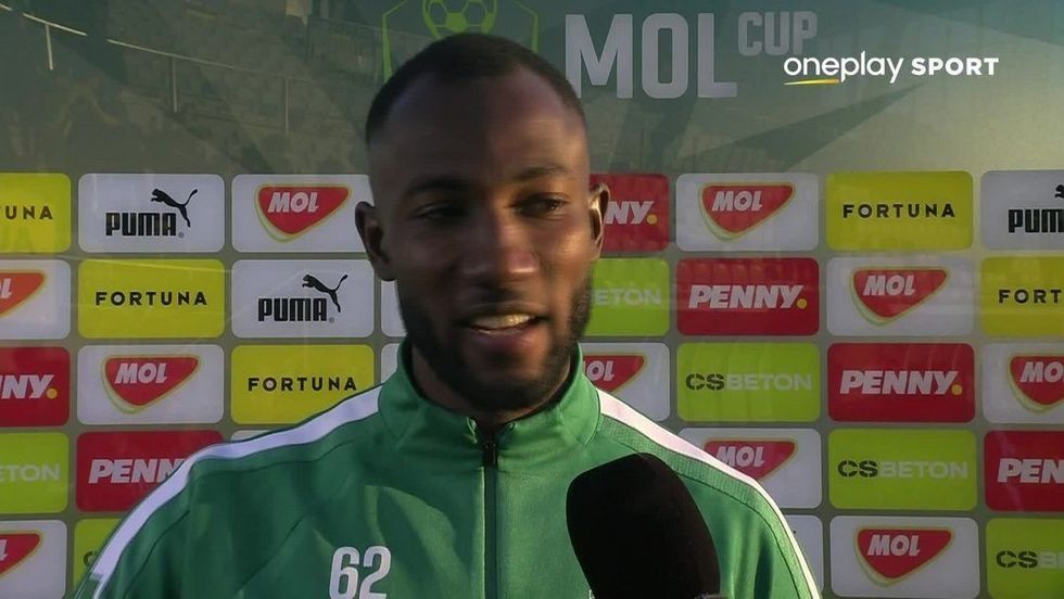 Jawo zaskočil brilantní češtinou, pomáhá mu Netflix a přítelkyně. Inspirace, chválil ho expert Jawo zaskočil brilantní češtinou, pomáhá mu Netflix a přítelkyně. Inspirace, chválil ho expert