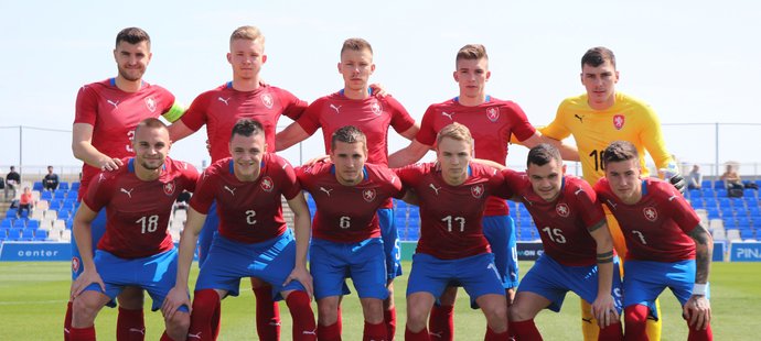 Základní sestava jednadvacítky v utkání proti Islandu