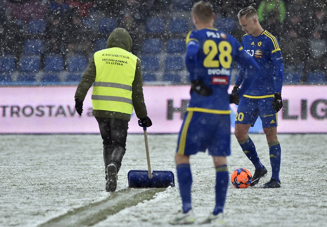 V Jihlavě se hrál souboj s Jabloncem na sněhu