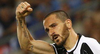 To je vtip?! Bonucci jde z Juventusu do AC Milán, Del Piero se divil