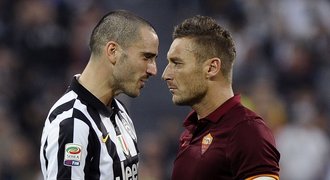 Tottiho štvaly vymyšlené penalty: Ať jde Juventus hrát vlastní ligu