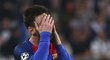 Zklamaný Lionel Messi po vysoké prohře Barcelony s Juventusem