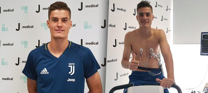 Patrik Schick vyrazil do Itálie na zdravotní prohlídku před přestupem do Juventusu