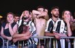 Zklamaní fanoušci Juventusu Turín sledují finále Ligy mistrů