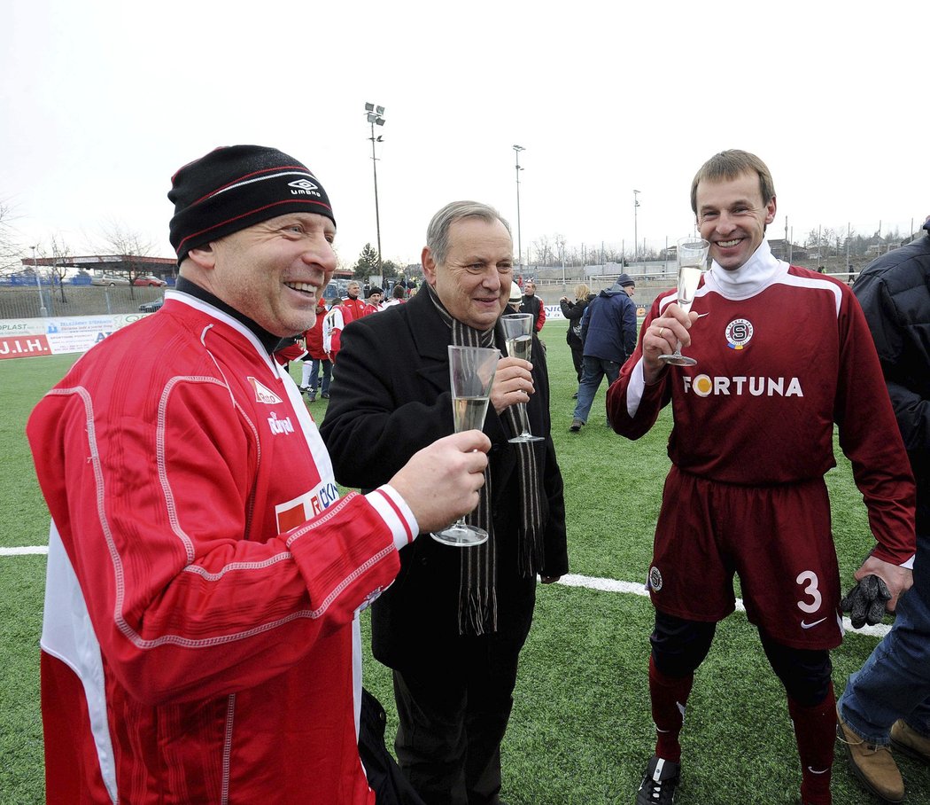 Po Silvestrovském derby si připojí Karel Jarolím za Slavii a František Straka za Spartu