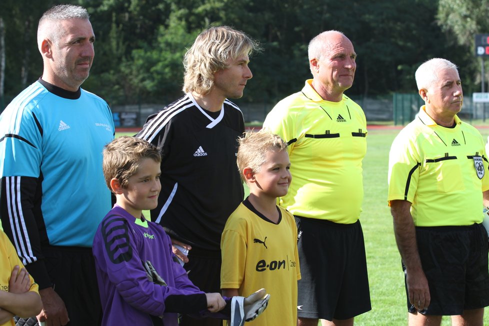 Pavel Nedvěd hrál v Hodoníně už v roce 2012.