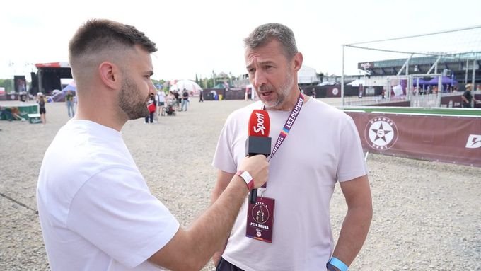 Legendy Sparty o sezoně i reprezentaci. Kouba ocenil Surovčíka, zklamání pro Němečka Legendy Sparty o sezoně i reprezentaci. Kouba ocenil Surovčíka, zklamání pro Němečka