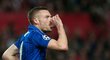 Útočník Leicesteru Jamie Vardy slaví svůj gól proti Seville