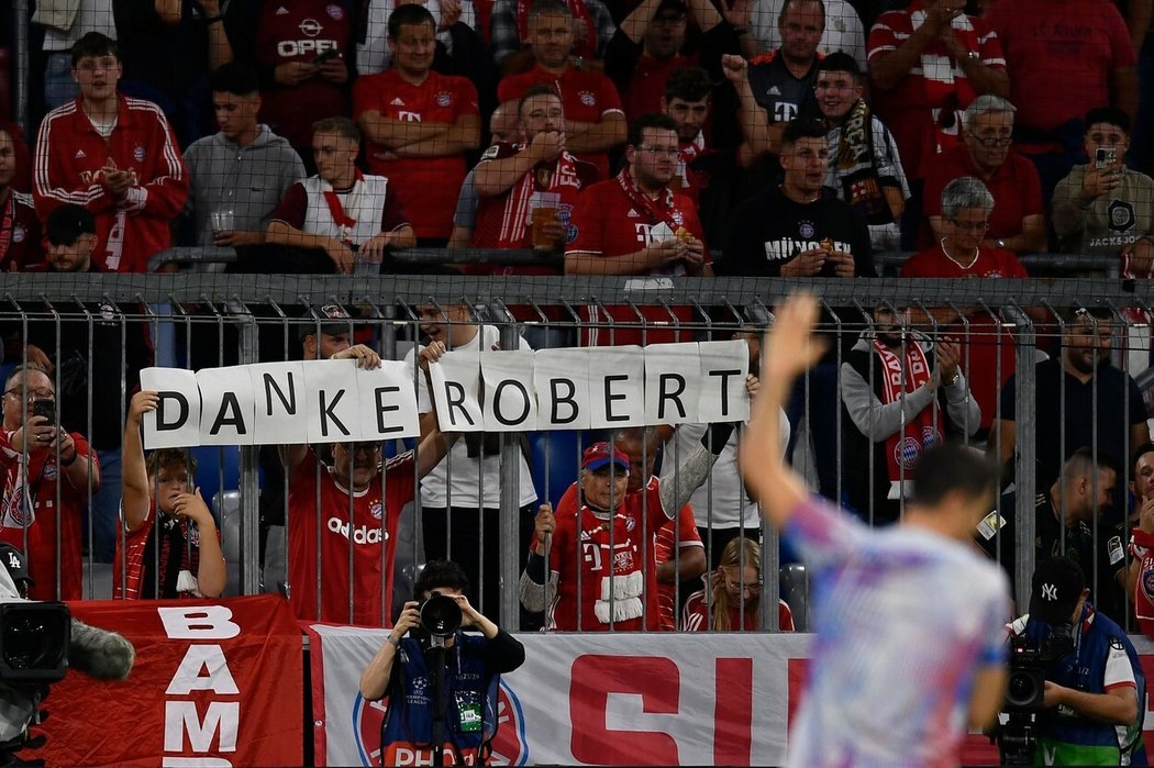 Poděkování od fanoušků Bayernu Mnichov pro Roberta Lewandowského