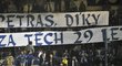 Fanoušci Liberce poděkovali Josefu Petříkovi po jeho odchodu z klubu tímto transparentem