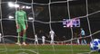 Fotbalisté Plzně po jednom z pěti inkasovaných gólů na hřišti AS Řím