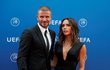 David Beckham s manželkou Viktorií během losu základních skupin Ligy mistrů