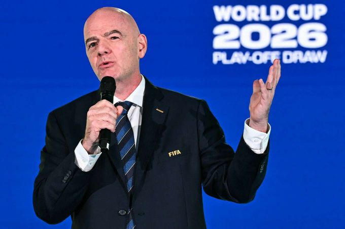 Další dohra Infantinova plánu: UEFA chystá trestní oznámení kvůli prodeji práv z MS Další dohra Infantinova plánu: UEFA chystá trestní oznámení kvůli prodeji práv z MS
