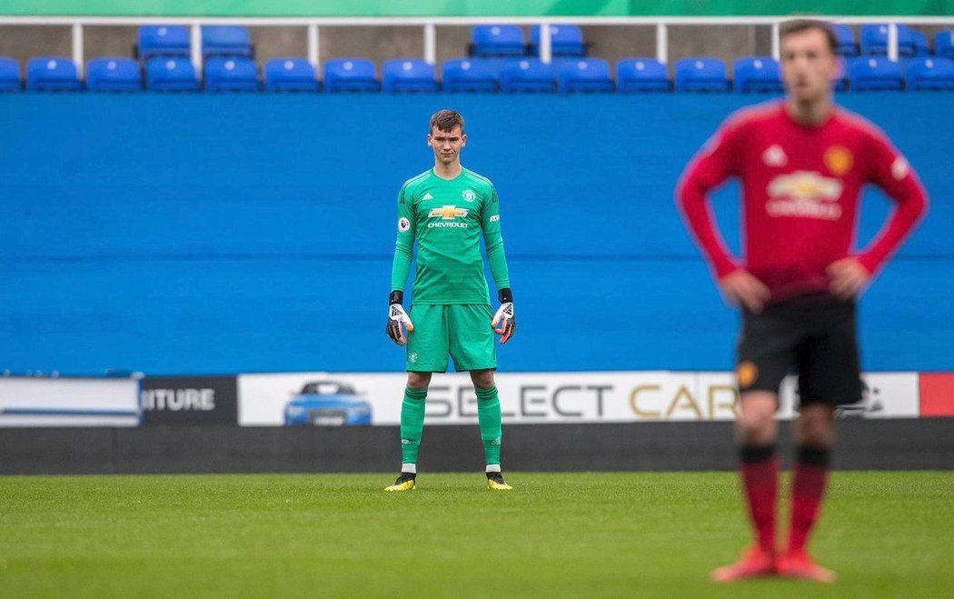 Matěj Kovář chytá v Manchesteru United za tým do 23 let