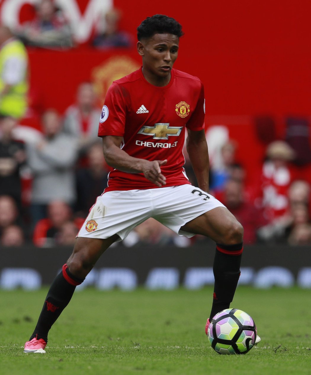 Za Manchester United si poprvé zahrál i dvacetiletý Demetri Mitchell