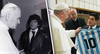 Jak božský Maradona urazil papeže. Sundej ty zlatý stropy, kámo, řekl mu