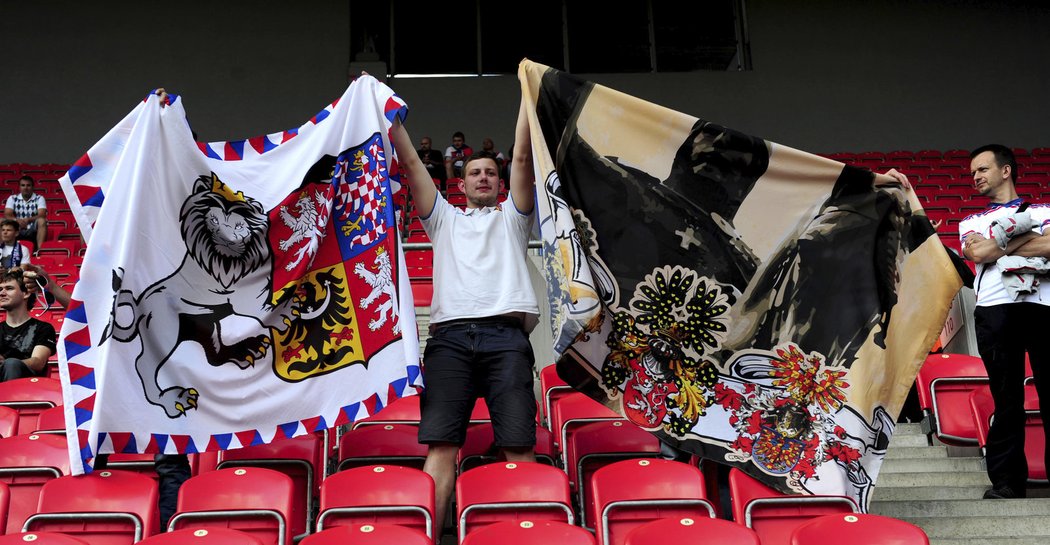 Čeští fanoušci měli na tribunách v Edenu velkou převahu