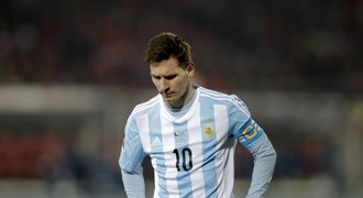 Messi není správný kapitán! Vemte mu pásku, zlobí se v Argentině