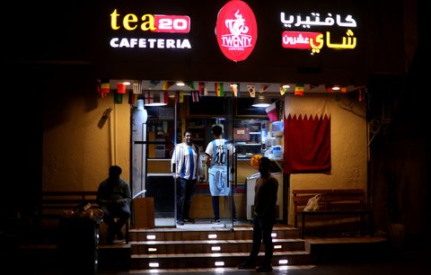 Messiho dresy jsou v katarském Dauhá vidět všude