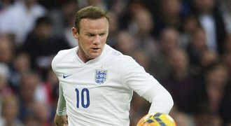 Anglie, vsaď na Rooneyho. „Děti“ v útoku potřebují zkušeného rváče