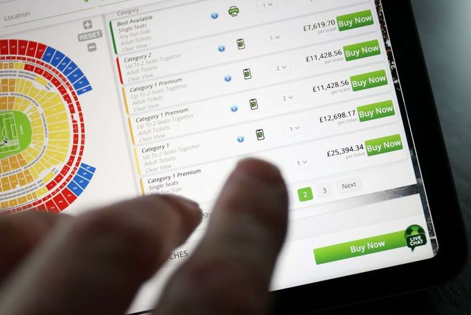 Novinář zkusil koupit lístek na MS ve fotbale: Ceny, z nichž se točí hlava. Pro koho to bude?! Novinář zkusil koupit lístek na MS ve fotbale: Ceny, z nichž se točí hlava. Pro koho to bude?!