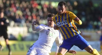 SESTŘIH: Karviná - Opava 1:1. Dva slepený góly, ale derby nenašlo vítěze