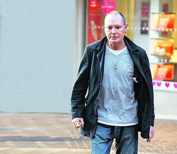 Paul Gascoigne nevypadal pár dní před nástupem na léčení vůbec dobře