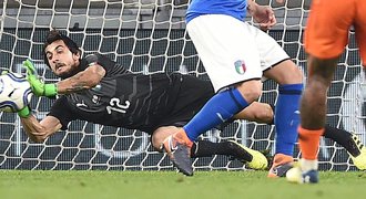 Juventus kupuje náhradu za Buffona. Perin zrovna začal chytat za Itálii