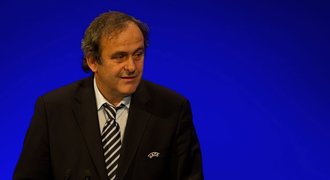 Platini uklidnil bohaté kluby. Za velké utrácení vyloučení z pohárů nehrozí