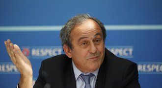 Platini má problém, v aféře FIFA je něco mezi svědkem a obviněným