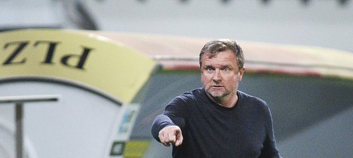 Trenér Plzně Pavel Vrba při zápase s Karvinou