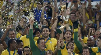 Mistři světa na kolenou! Brazílie smetla Španěly ve finále Poháru FIFA 3:0
