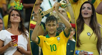 Ukážu ti pupík, Neymare! Fanynky v Riu nadchl brazilský triumf