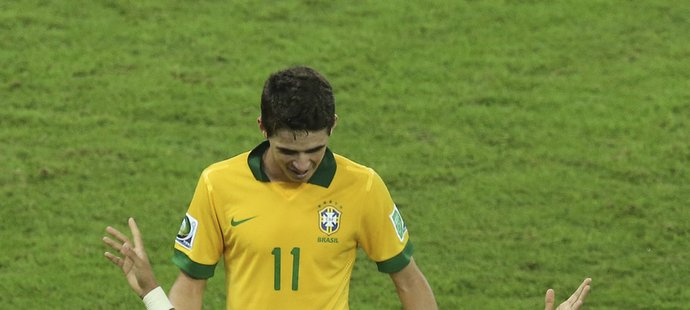 Fotbalisté Brazílie vyhráli už potřetí v řadě Pohár FIFA. Na turnaji zazářil útočník Neymar, který vstřelil také jednu z branek při finálovém vítězství nad Španělskem 3:0.