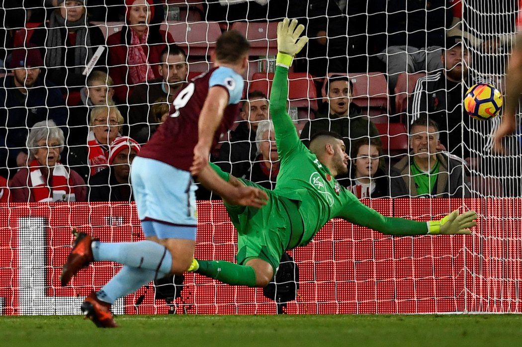 Trefa Sama Vokese, který rozhodl o výhře Burnley