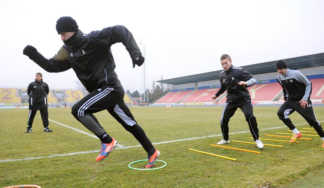 Na příbramském stadionu při pondělním tréninku poprvé vládnul František Straka