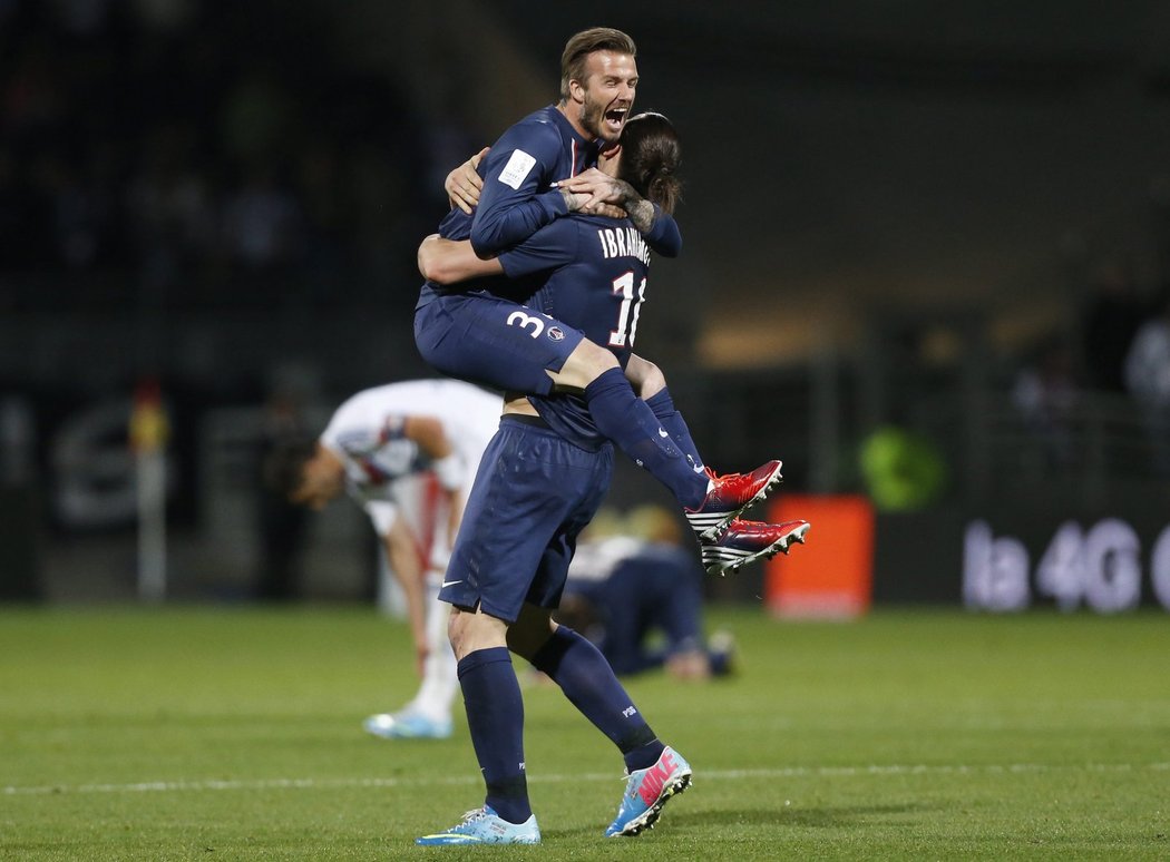 Dvě velké postavy Paris St. Germain: Zlatan Ibrahimovic a David Beckham