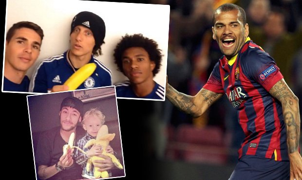 Gesto obránce Barcelony Daniho Alvese, který snědl banán hozený na hřiště, následují další fotbalové hvězdy
