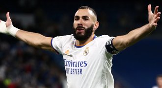 Benzema dostal rok s podmínkou za vydírání, v reprezentaci zůstává