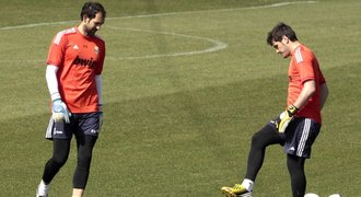 Chystá se velký návrat! Nechtěný Casillas by mohl chytat v Dortmundu