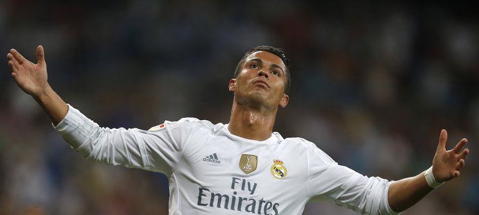 I Cristiano Ronaldo může odejít z Realu Madrid. Ovšem za astromickou částku.
